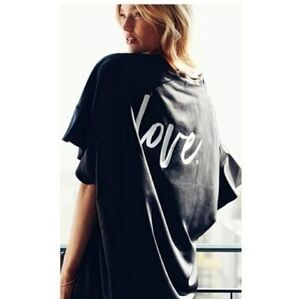 Victoria's Secrets Love Kimono